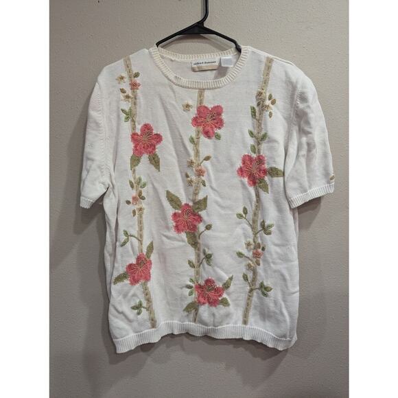 Alfred Dunner Sweaters - Pretty Vintage women's short sleeve knit sweater w/flowers by Alfred Dunner, 2X